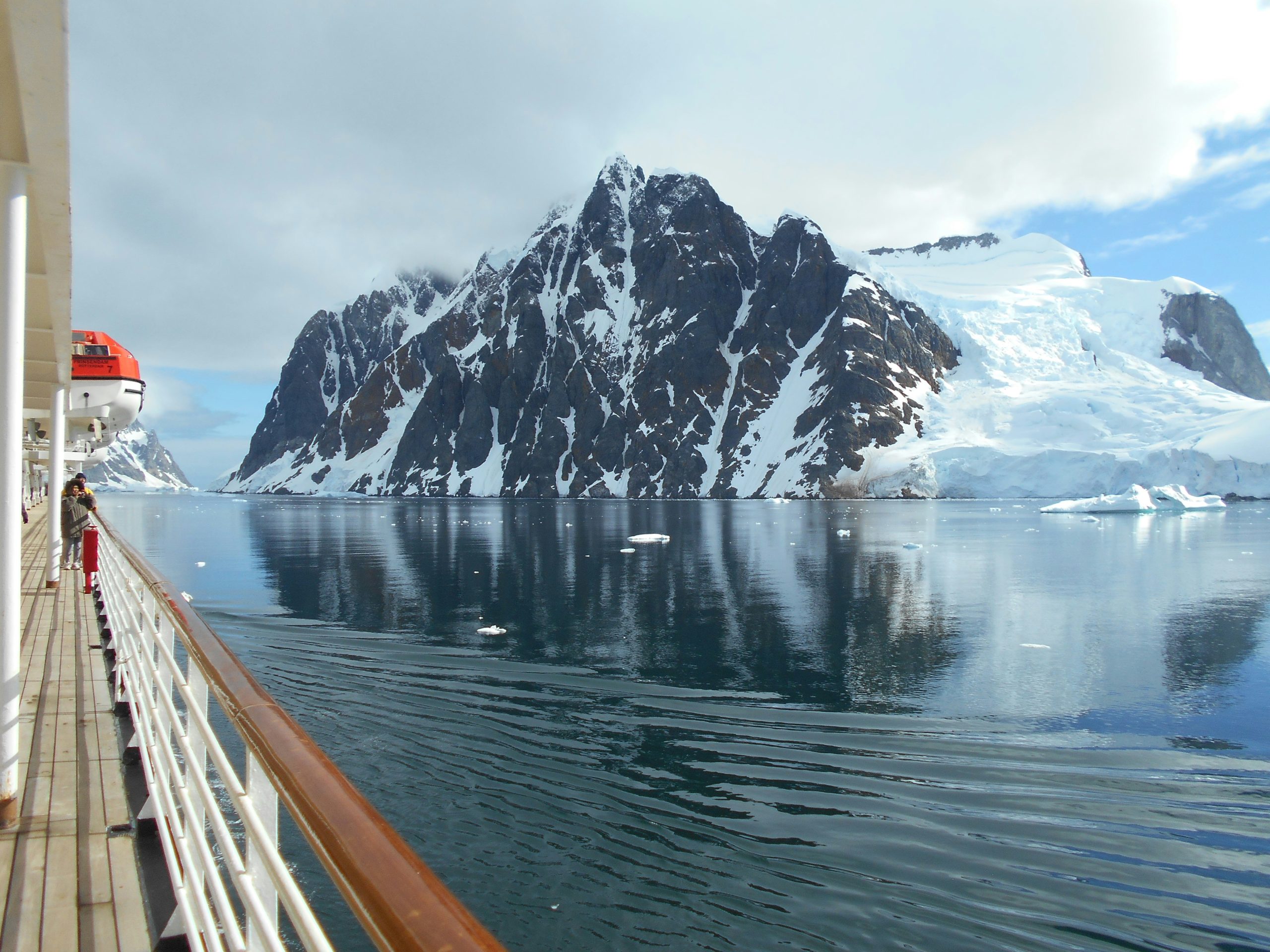 Polar Cruising Guide